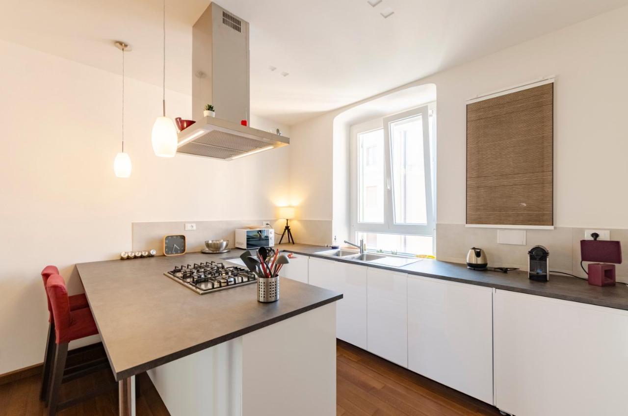 Joivy Spacious Family Apt For 4, In Carignano, Genoa Exterior photo
